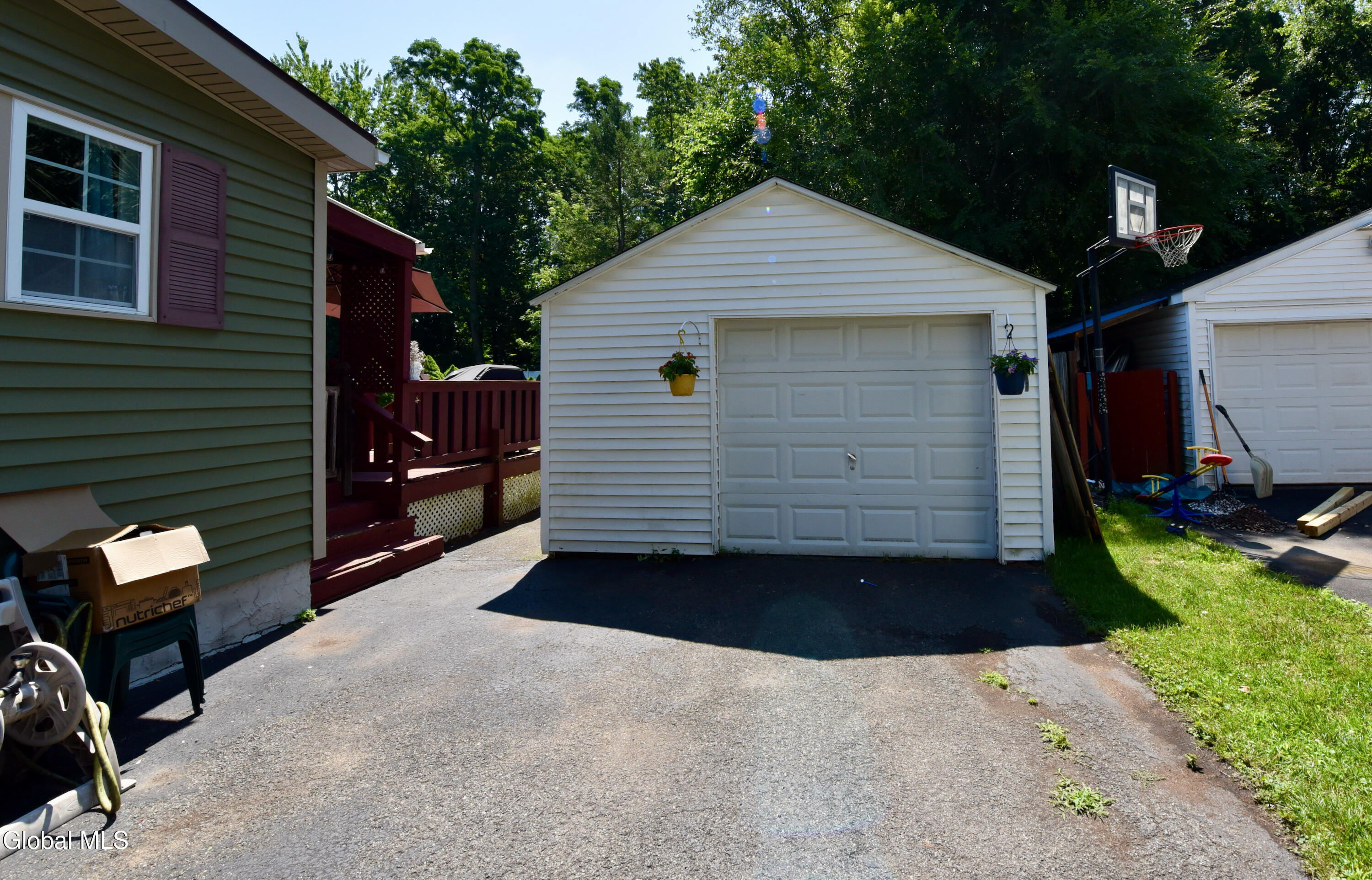 56 Broderick Street Colonie NY 12205