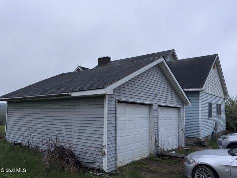 211 Reynolds Road Glen NY 12072