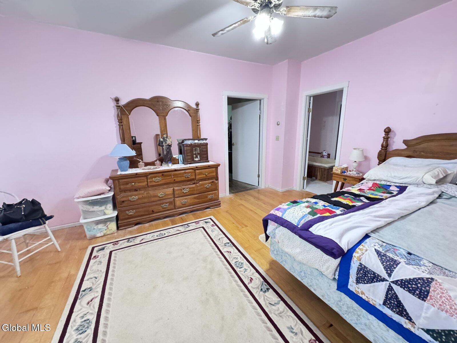 211 Reynolds Road Glen NY 12072