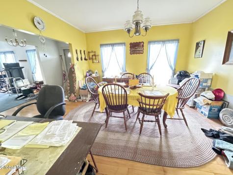 211 Reynolds Road Glen NY 12072