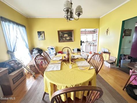 211 Reynolds Road Glen NY 12072
