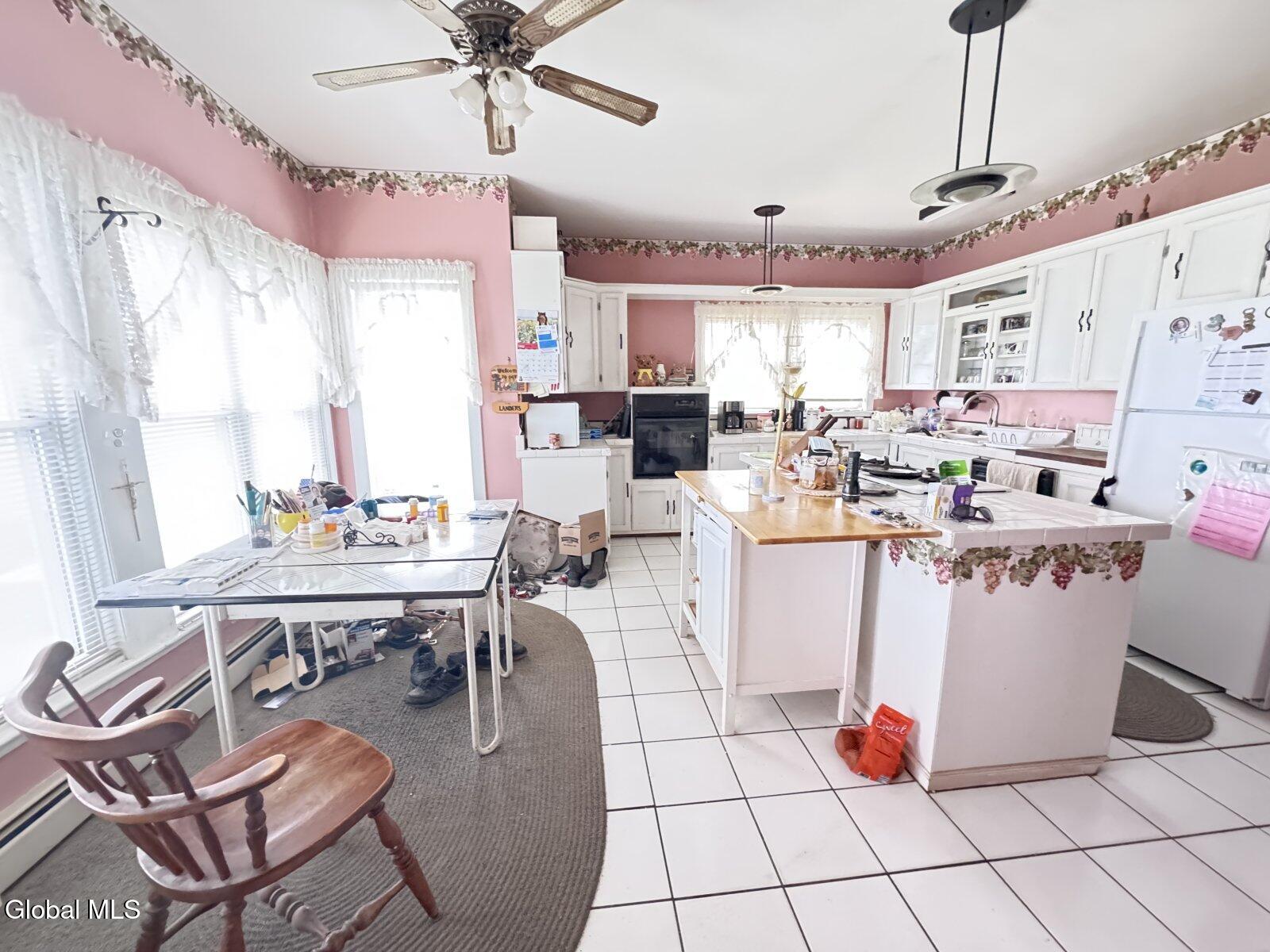 211 Reynolds Road Glen NY 12072