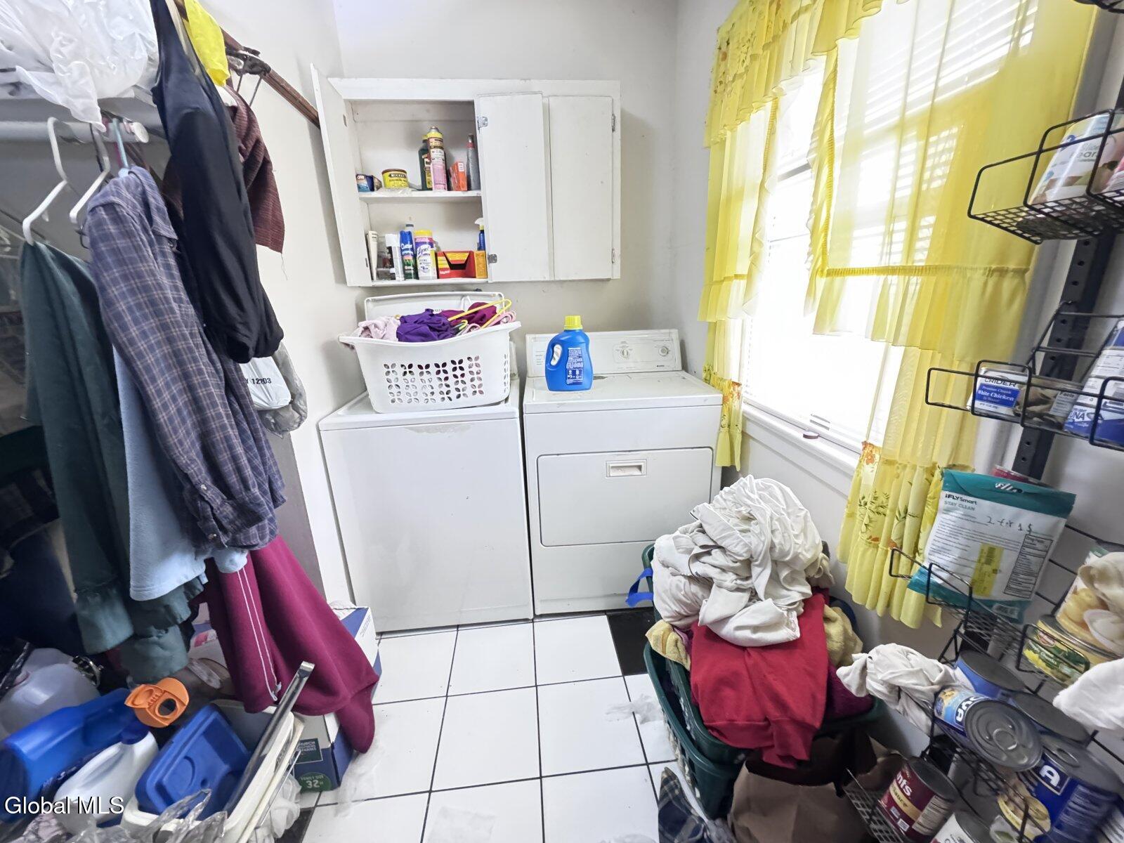 211 Reynolds Road Glen NY 12072