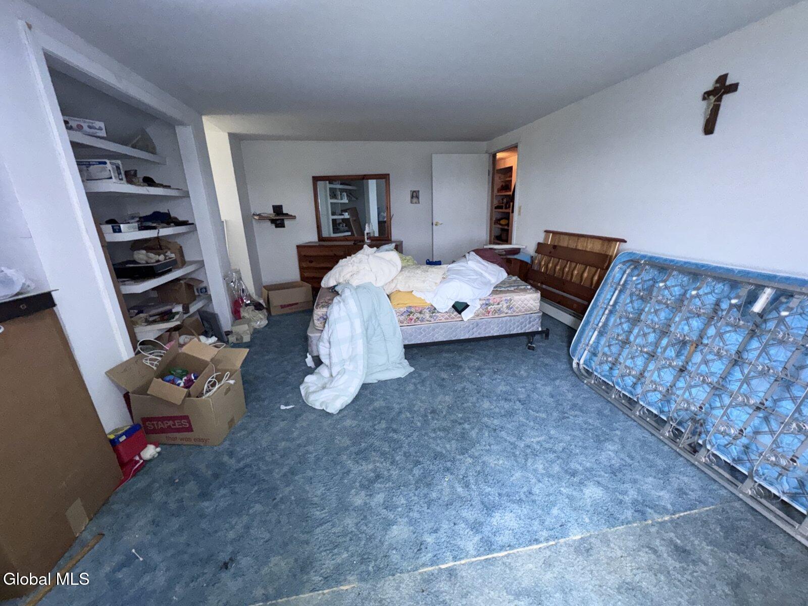 211 Reynolds Road Glen NY 12072