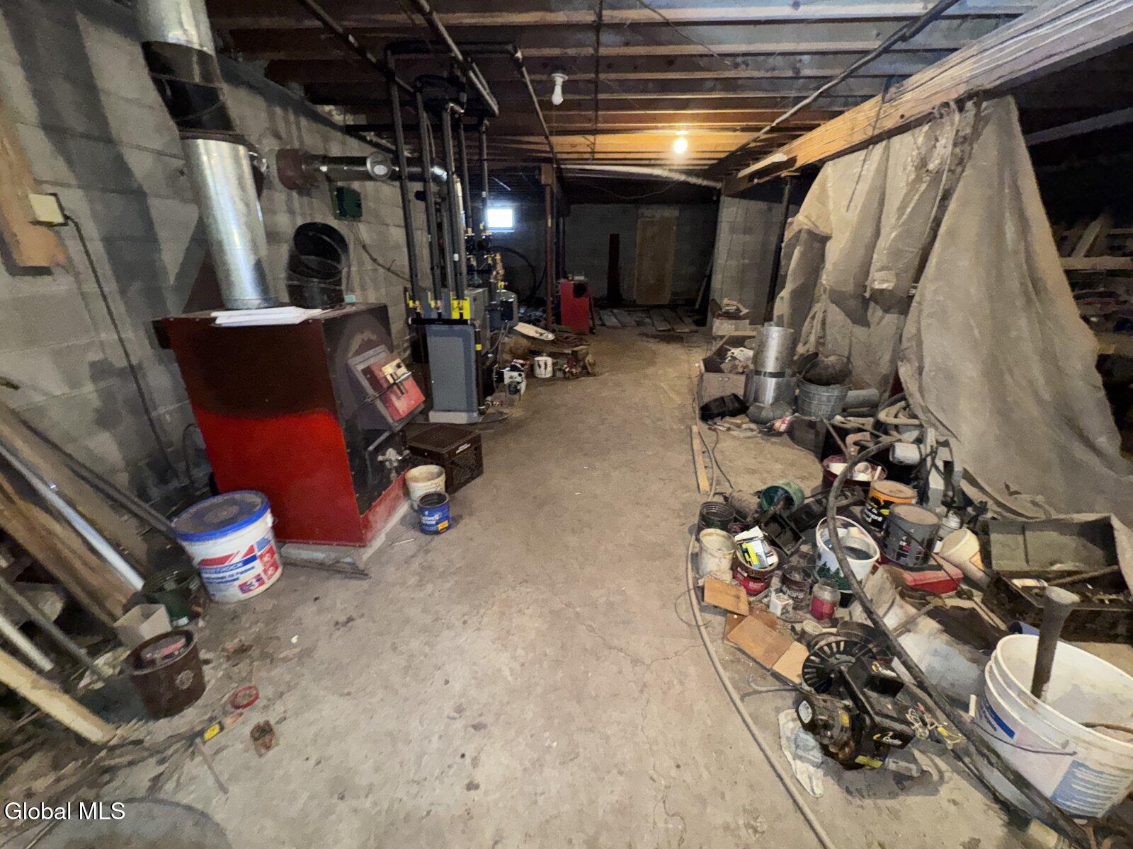 211 Reynolds Road Glen NY 12072