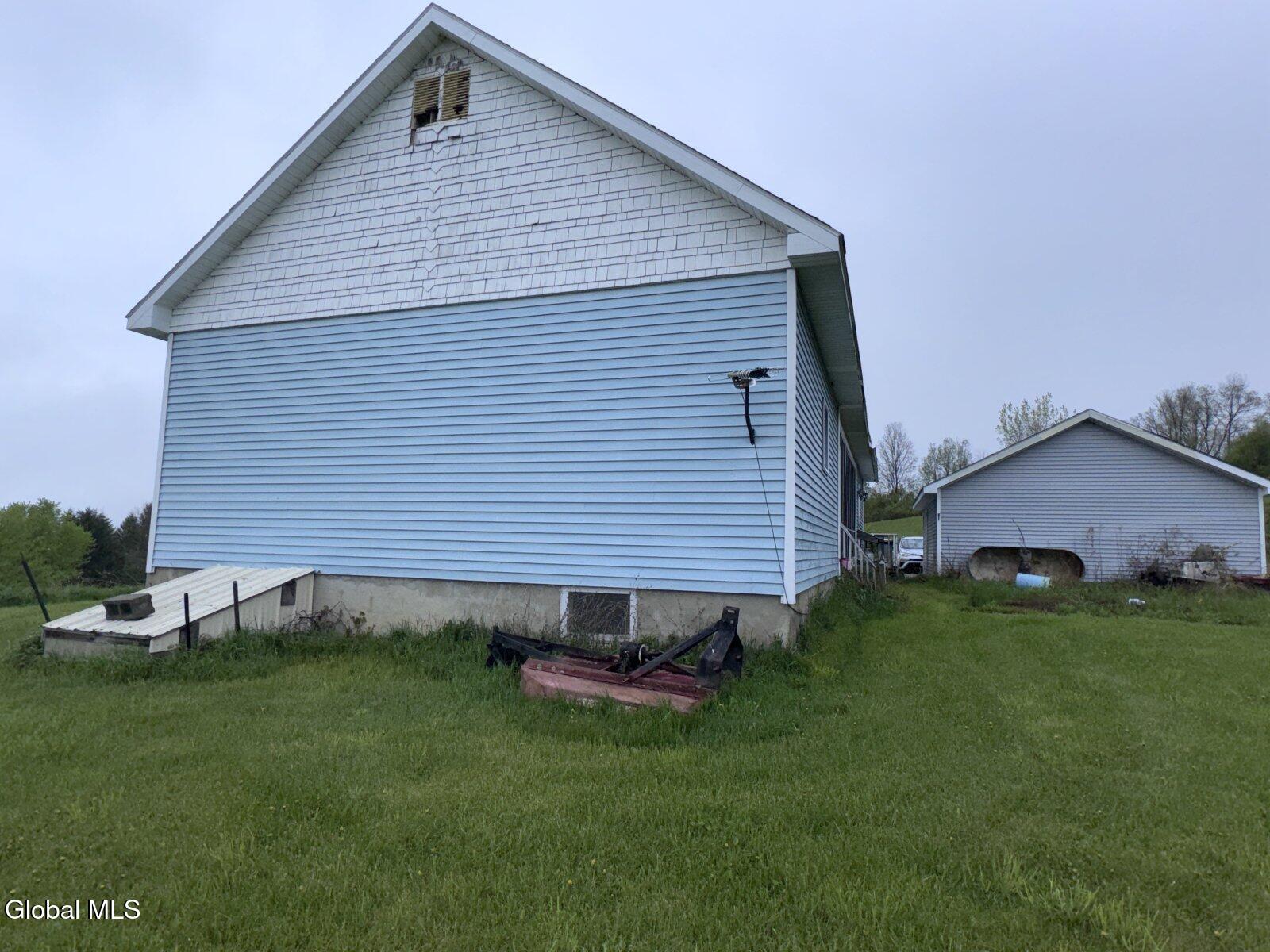 211 Reynolds Road Glen NY 12072