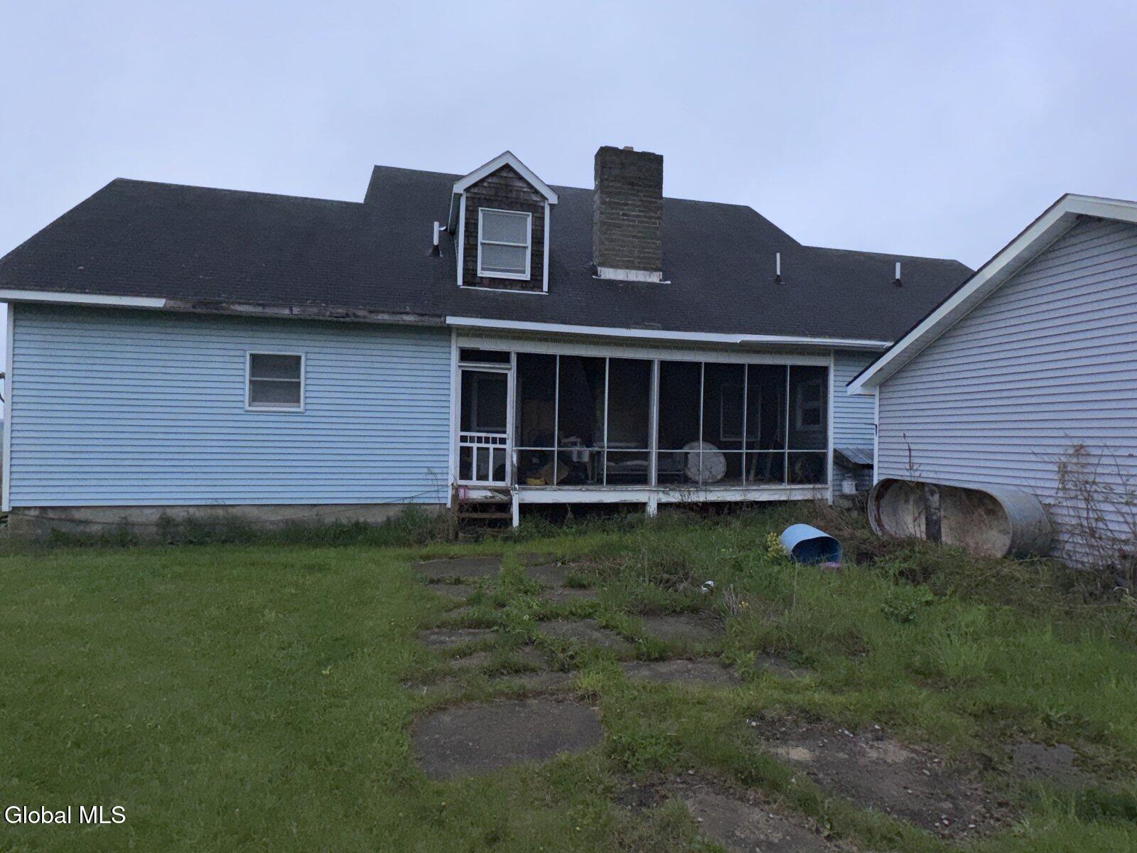 211 Reynolds Road Glen NY 12072