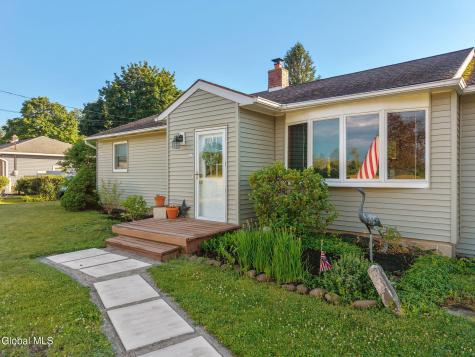 171 Picard Road Voorheesville NY 12186
