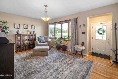 171 Picard Road Voorheesville NY 12186