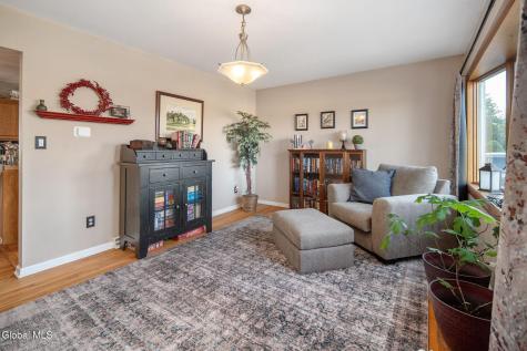 171 Picard Road Voorheesville NY 12186
