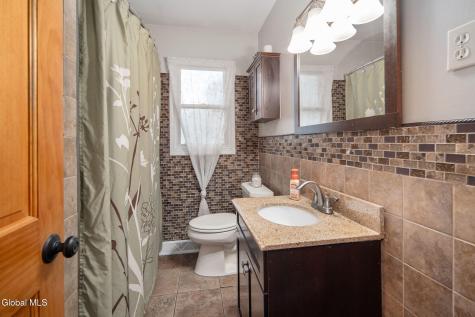 171 Picard Road Voorheesville NY 12186