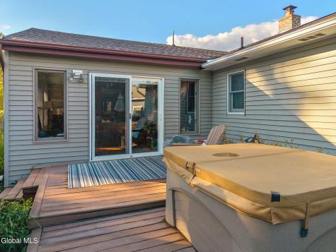 171 Picard Road Voorheesville NY 12186