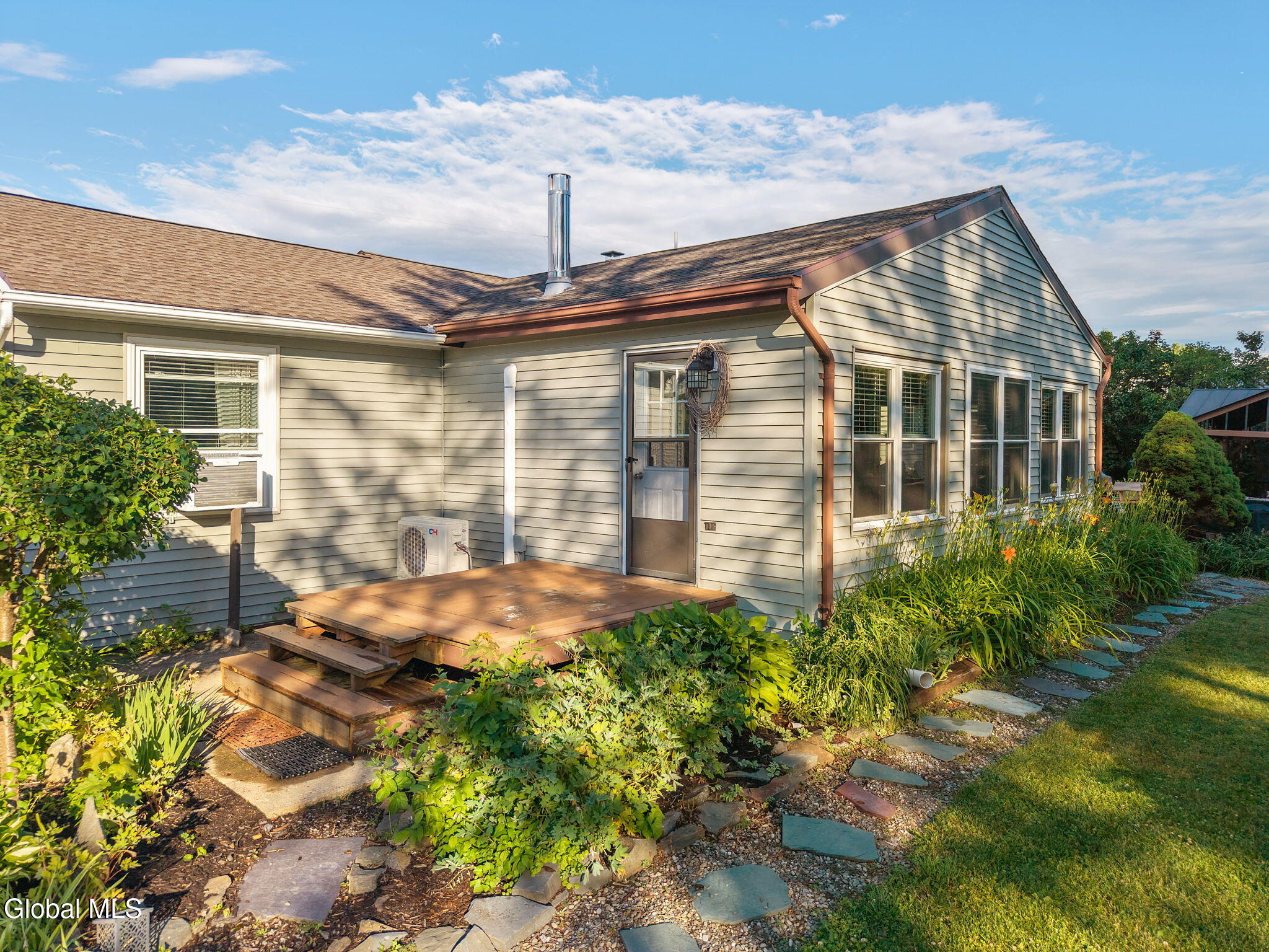 171 Picard Road Voorheesville NY 12186