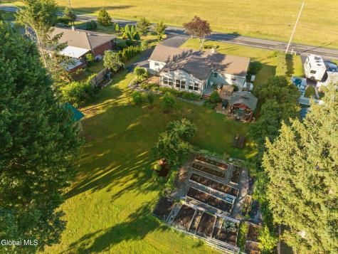 171 Picard Road Voorheesville NY 12186