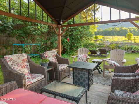 171 Picard Road Voorheesville NY 12186