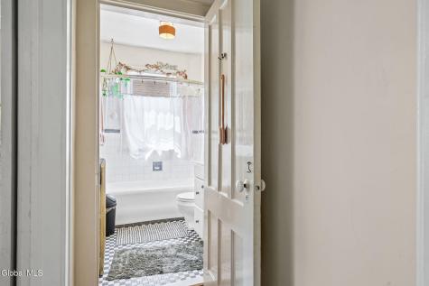 23 Elsmere Avenue Delmar NY 12054