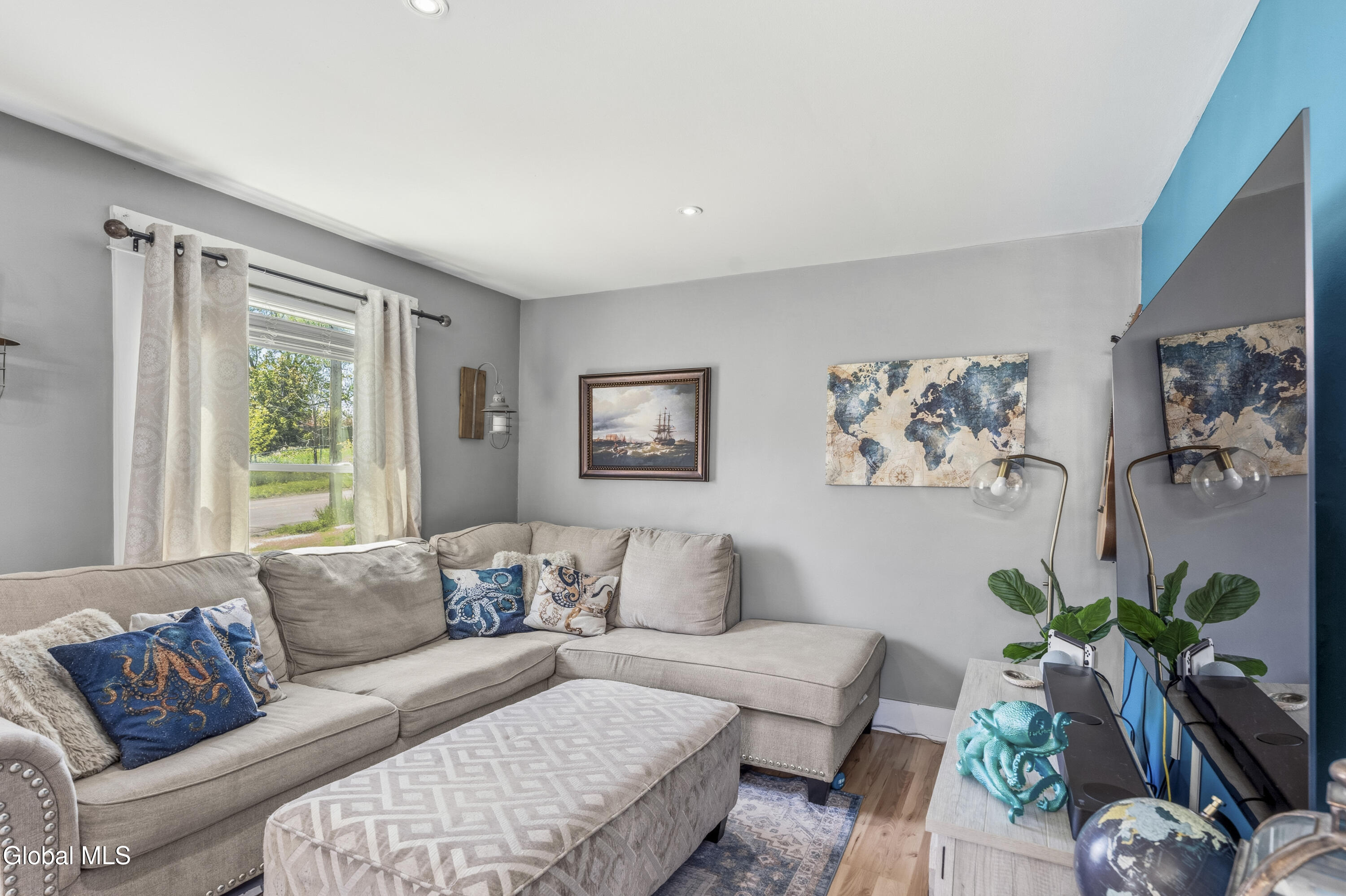 130 Charleston Street Esperance NY 12066