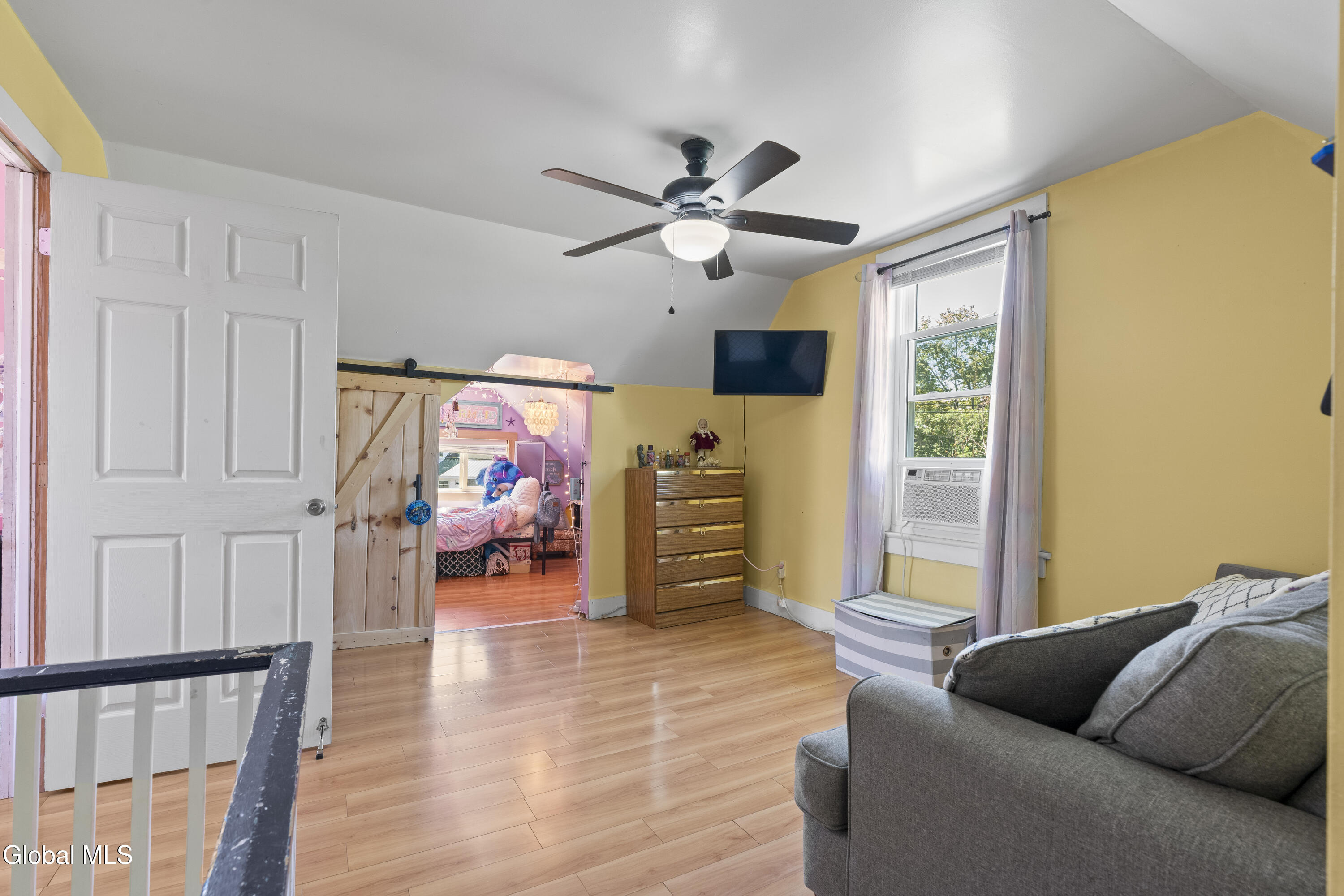 130 Charleston Street Esperance NY 12066