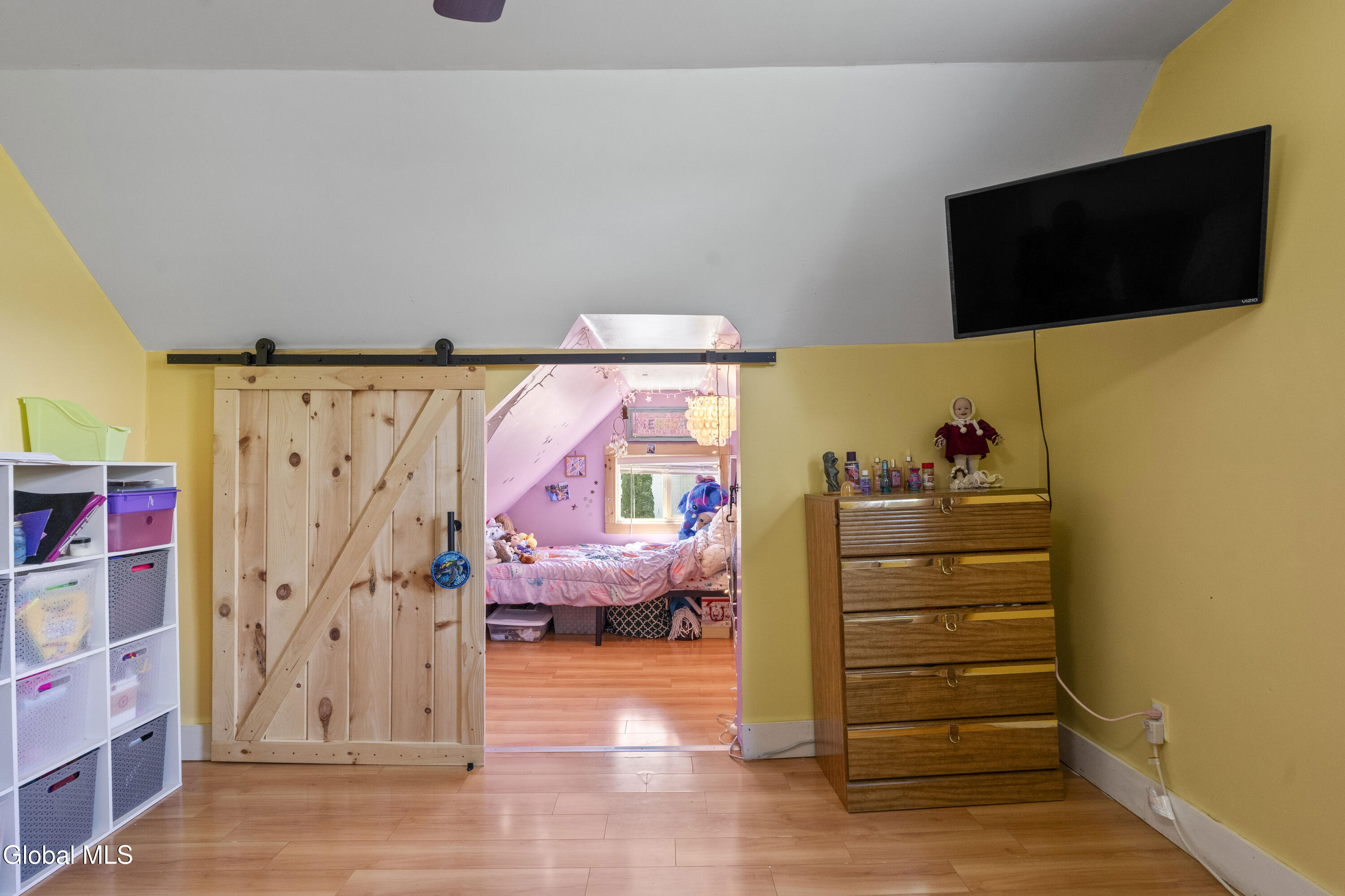 130 Charleston Street Esperance NY 12066