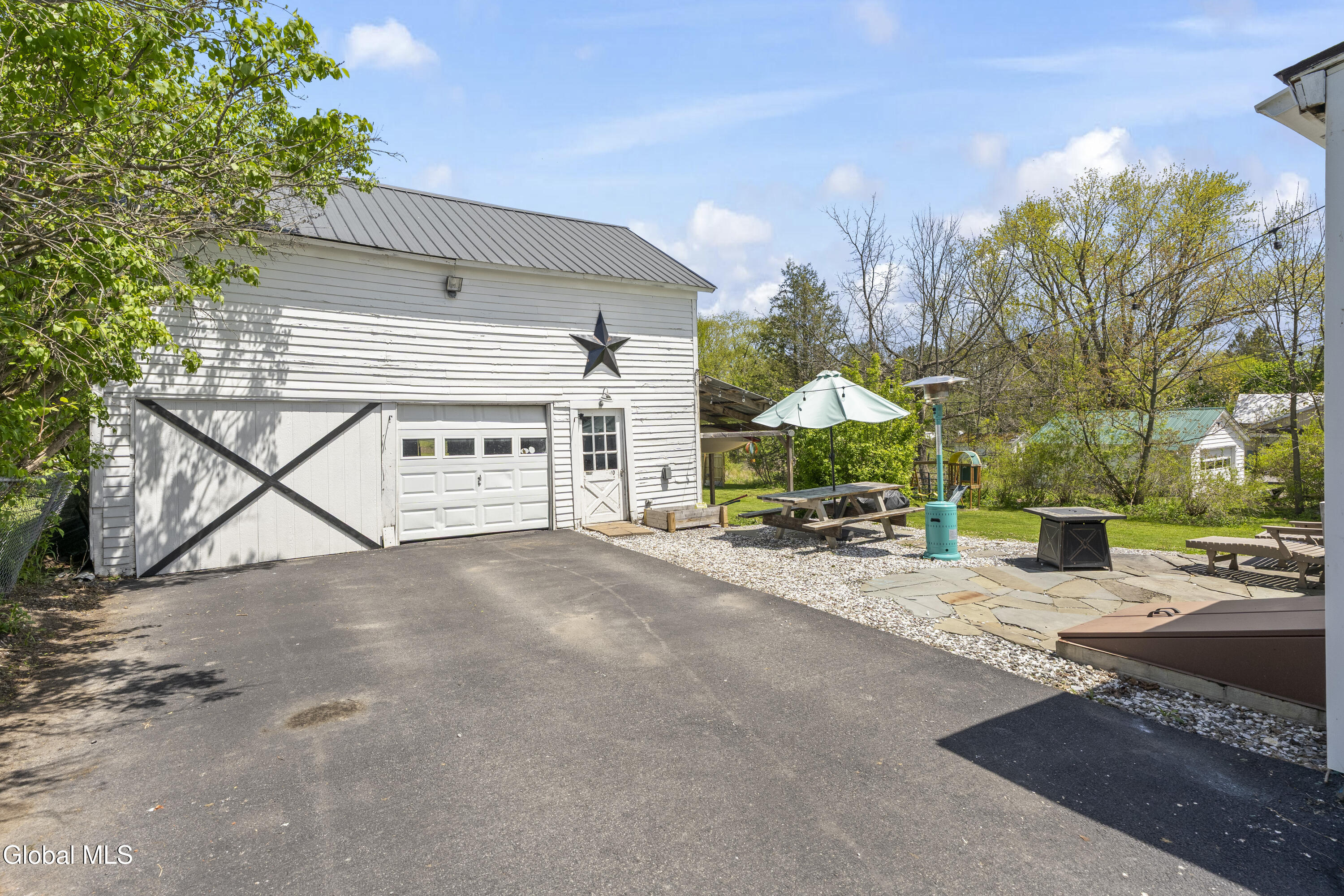 130 Charleston Street Esperance NY 12066