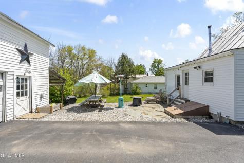 130 Charleston Street Esperance NY 12066