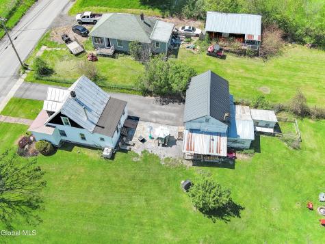 130 Charleston Street Esperance NY 12066