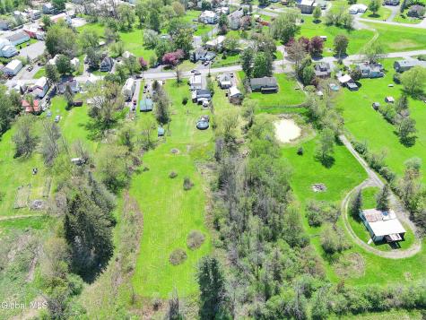 130 Charleston Street Esperance NY 12066
