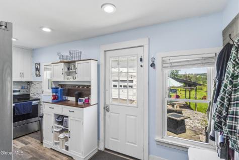 130 Charleston Street Esperance NY 12066