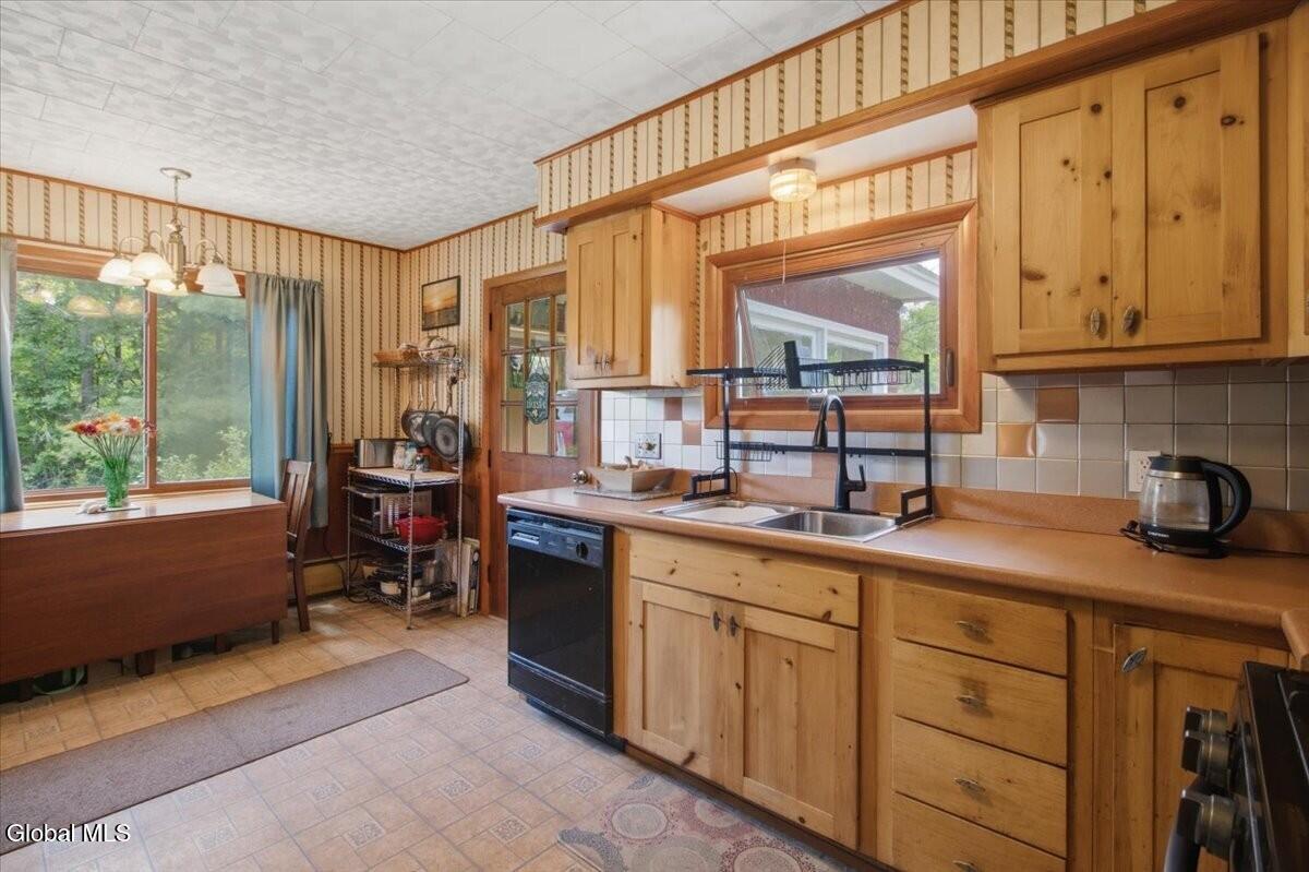 140 Presbyterian Hill Road Stephentown NY 12168