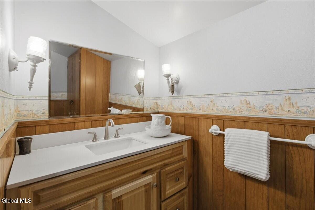 140 Presbyterian Hill Road Stephentown NY 12168