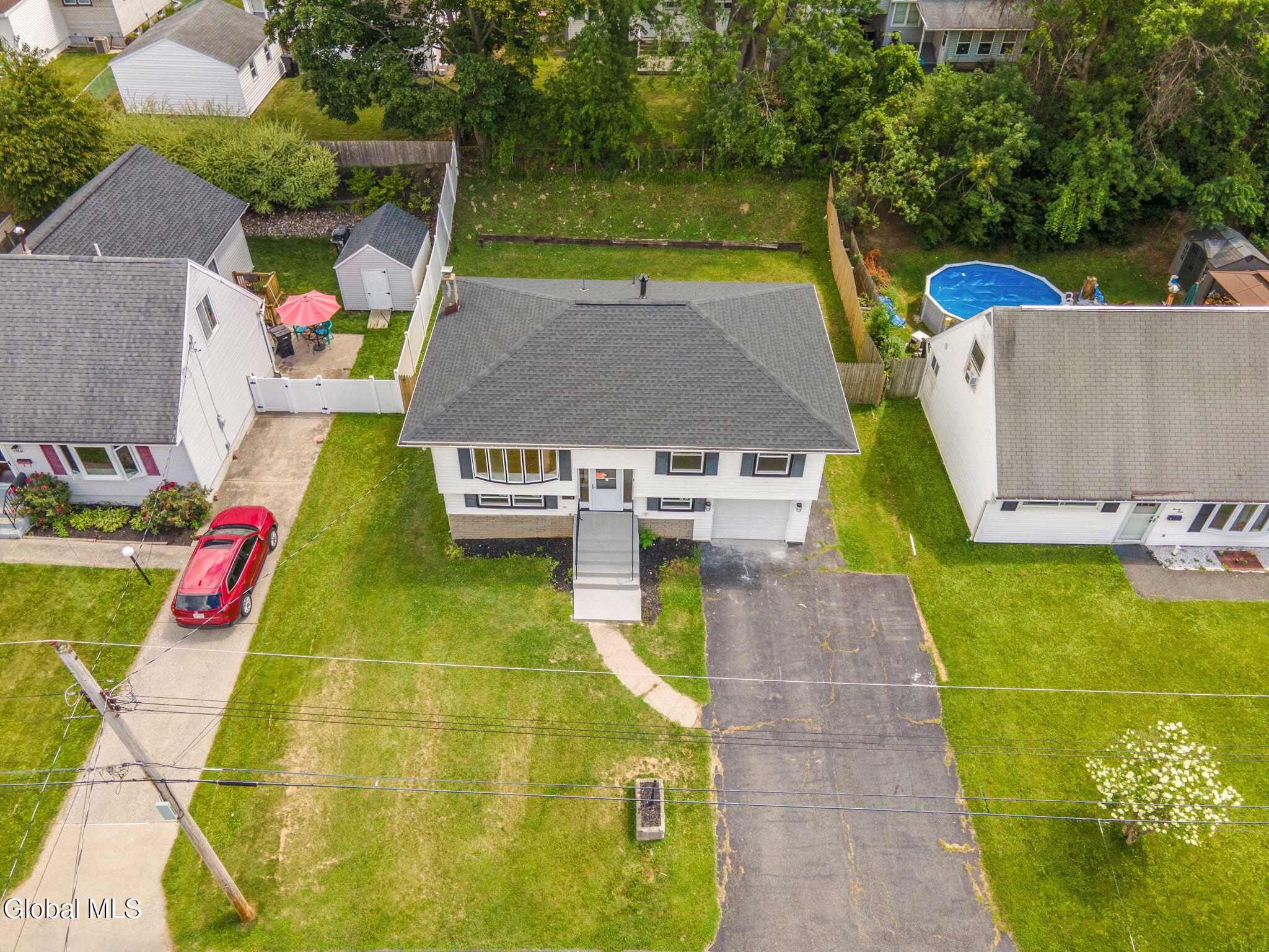 22 O'neil Street Troy NY 12180