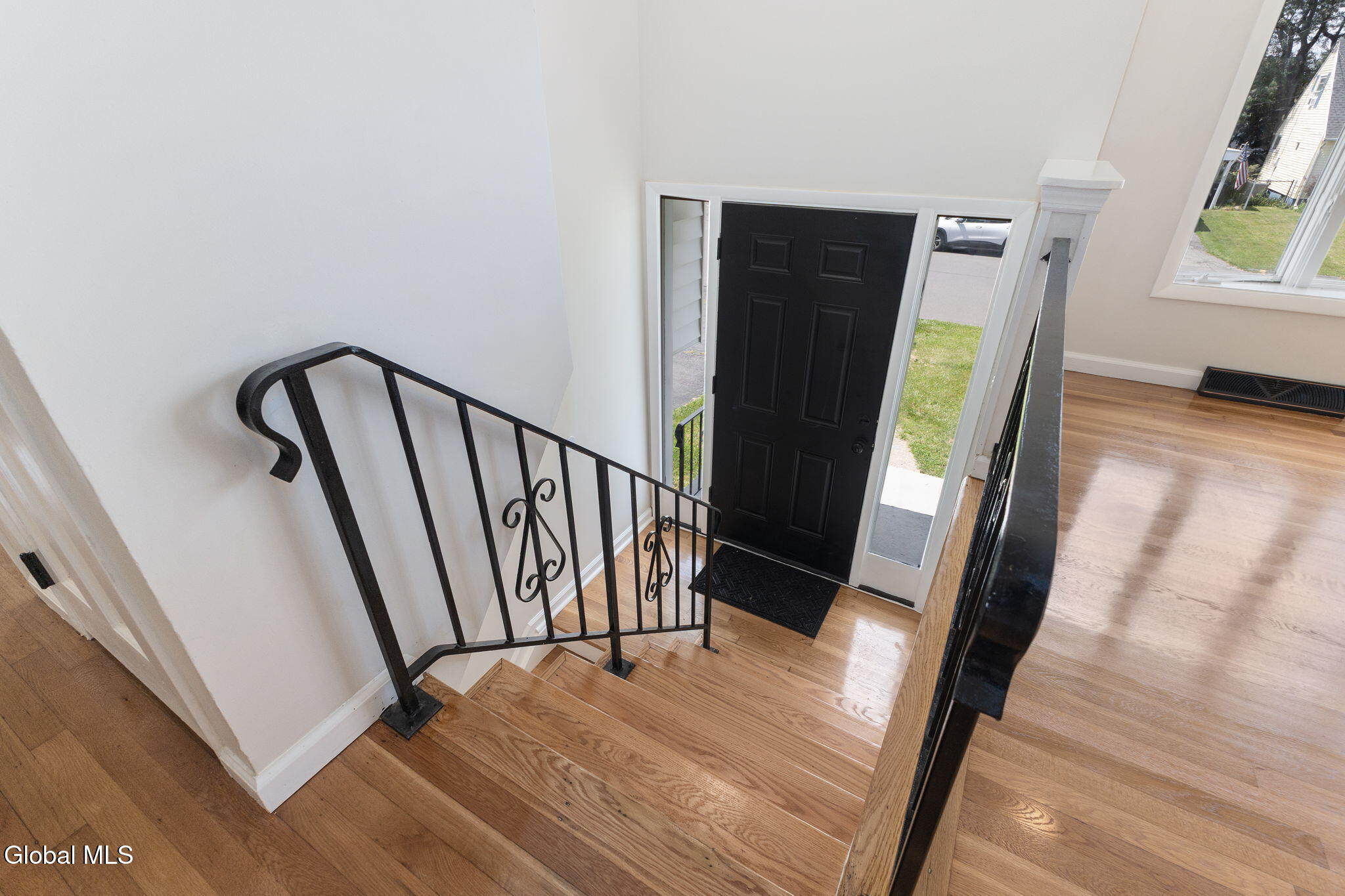 22 O'neil Street Troy NY 12180