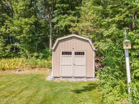 14 Gail Avenue Albany NY 12205
