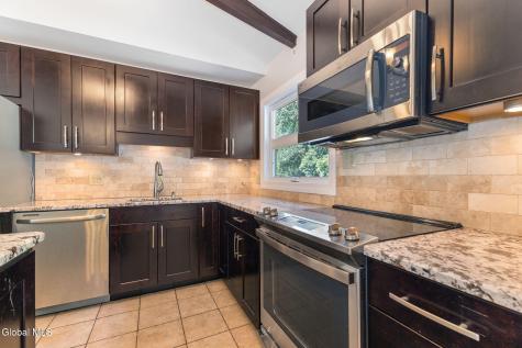 14 Gail Avenue Albany NY 12205
