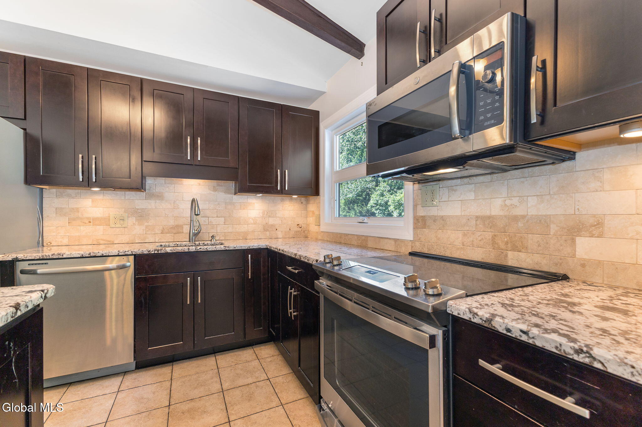 14 Gail Avenue Albany NY 12205