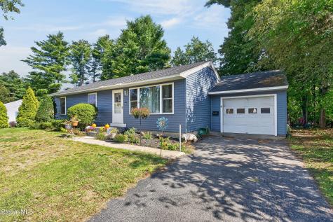 4 Reservoir Drive Queensbury NY 12804