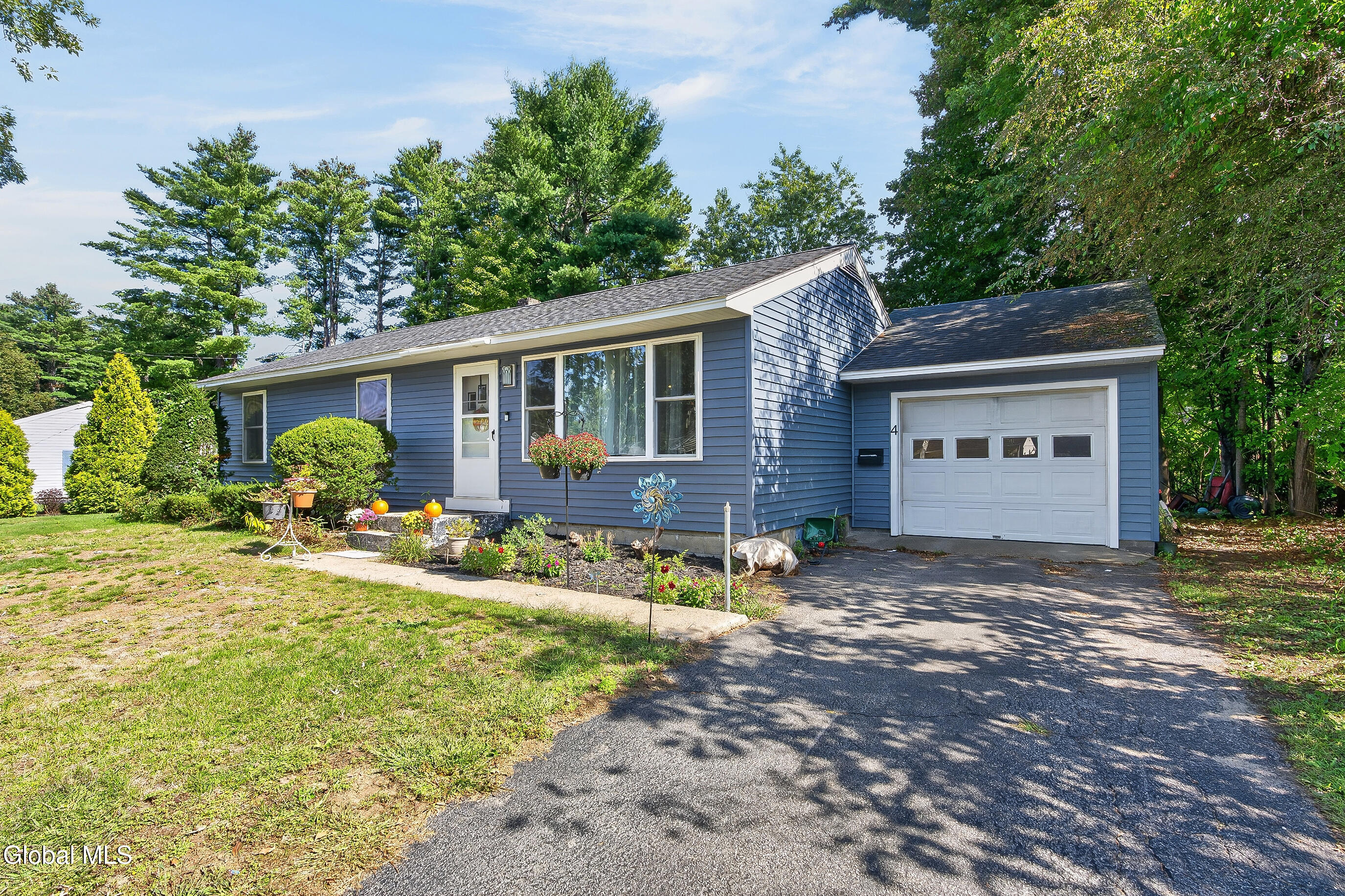 4 Reservoir Drive Queensbury NY 12804