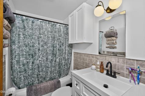 4 Reservoir Drive Queensbury NY 12804