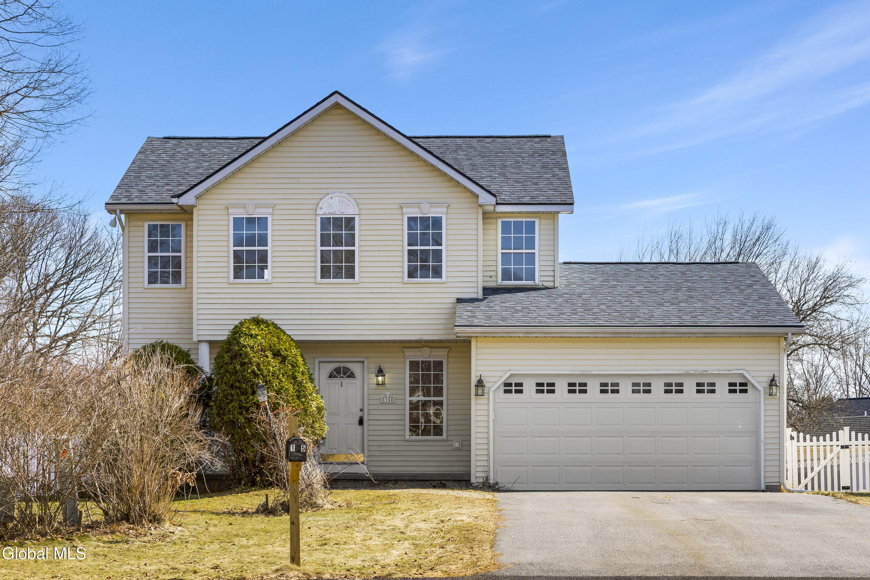 15 Tamian Pass Ballston Lake NY 12019