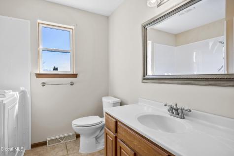 15 Tamian Pass Ballston Lake NY 12019