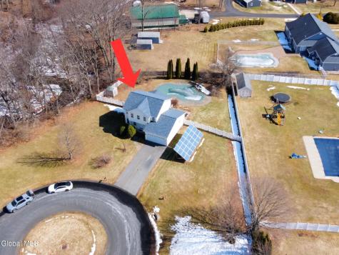 15 Tamian Pass Ballston Lake NY 12019