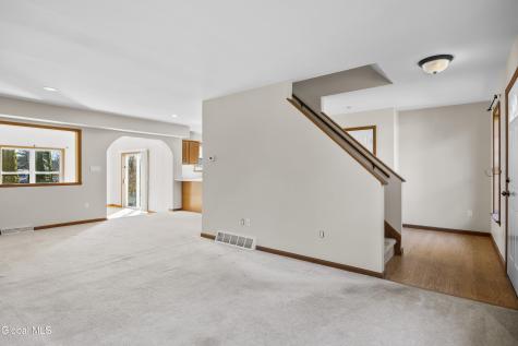 15 Tamian Pass Ballston Lake NY 12019