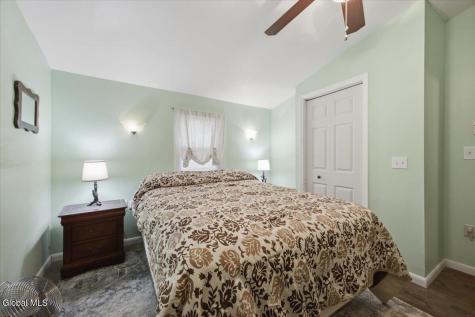 24 Memory Lane Chestertown NY 12817