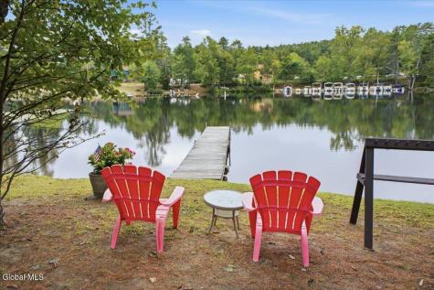 24 Memory Lane Chestertown NY 12817