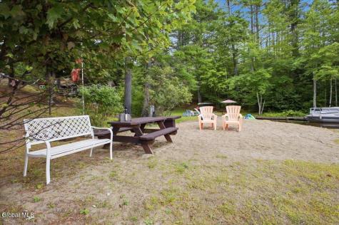 24 Memory Lane Chestertown NY 12817