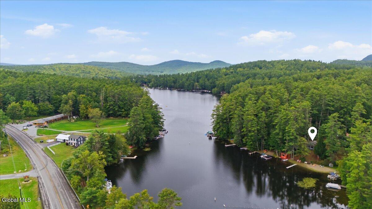 24 Memory Lane Chestertown NY 12817