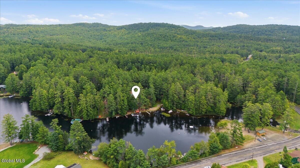 24 Memory Lane Chestertown NY 12817