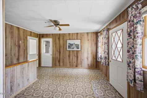 9 Lupine Lane Queensbury NY 12804