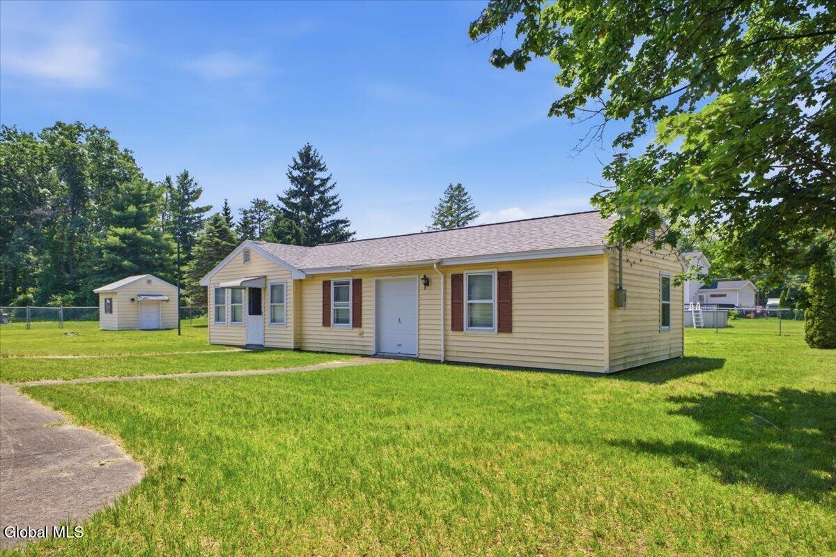 9 Lupine Lane Queensbury NY 12804