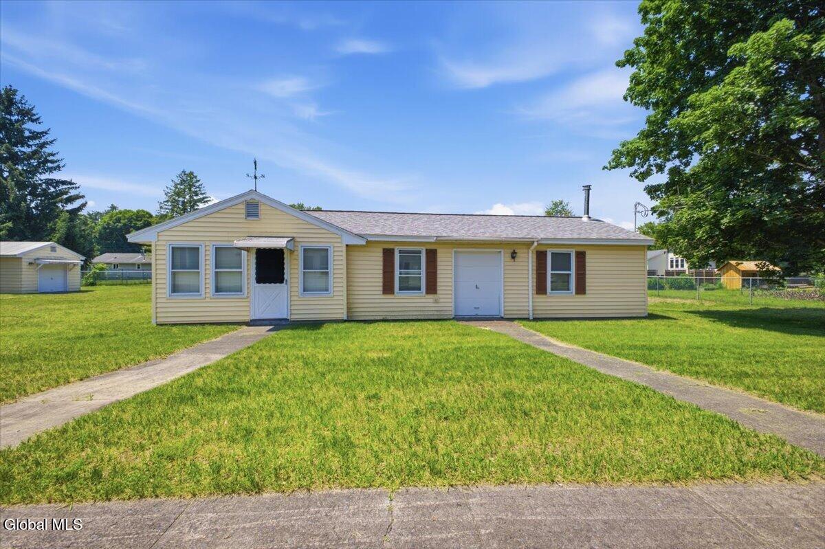 9 Lupine Lane Queensbury NY 12804